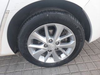 Toyota Auris 1.4 90D BUSINESS