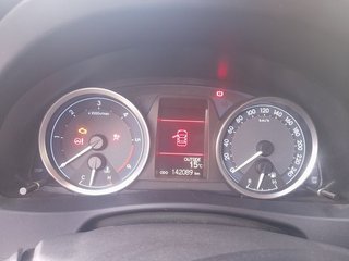 Toyota Auris 1.4 90D BUSINESS