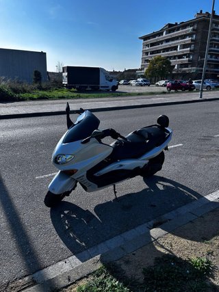 Maxi Scooter Blanca