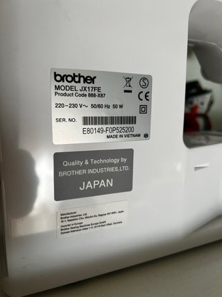 Máquina de coser Brother JX17FE