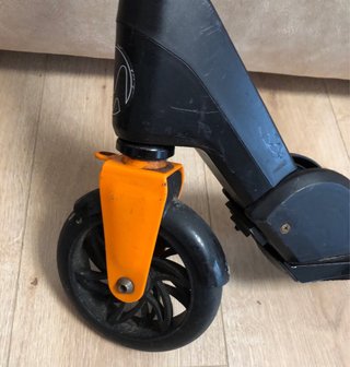 Patinete 2 ruedas negro