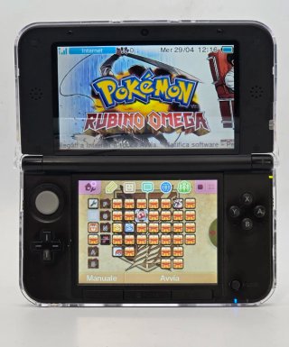 Nintendo 3DS XL sd64gb a tema Charizard con Giochi