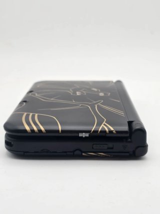 Nintendo 3DS XL sd64gb a tema Charizard con Giochi