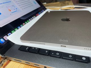 iPad Air 11 M3 Oro/Plata