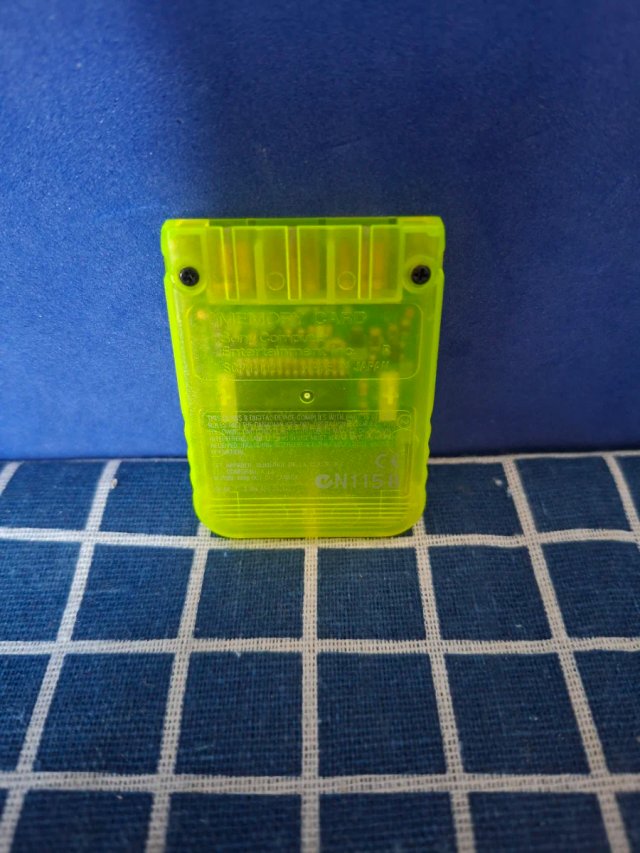 CARTA MEMORIA ORIGINALE PS1 GIALLA