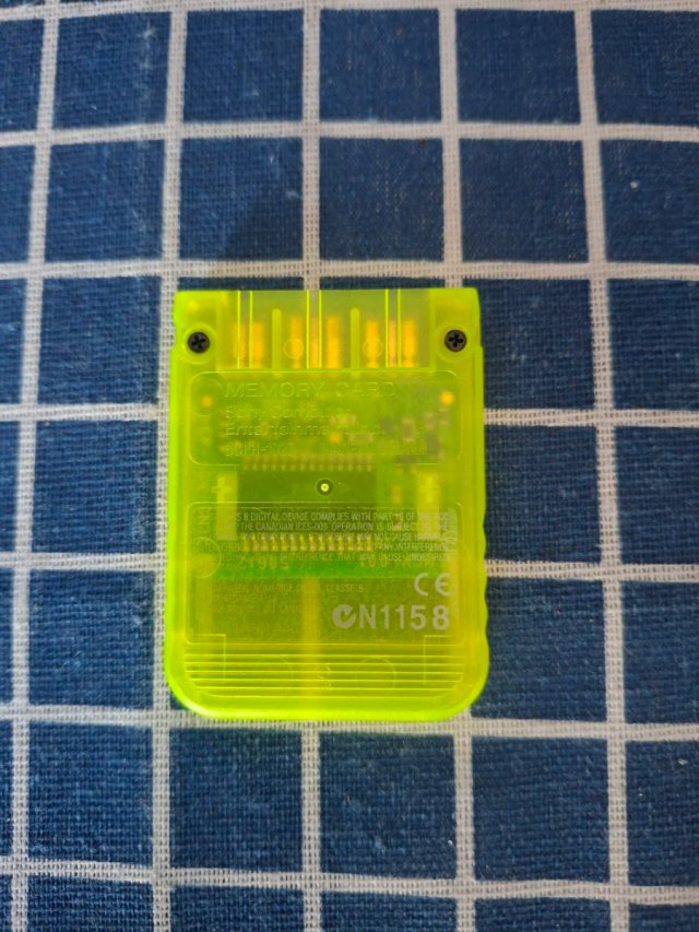 CARTA MEMORIA ORIGINALE PS1 GIALLA