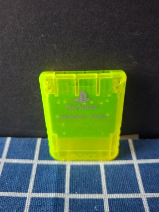 PS1 ORIGINAL MEMORY CARD AMARILLA