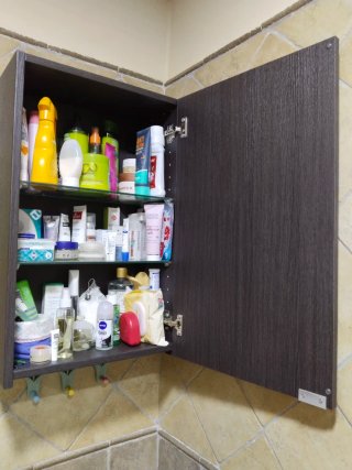 Armario de pared Ikea madera marrón