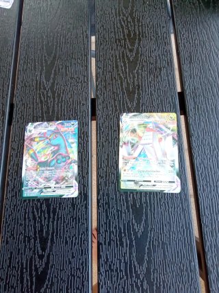 Carta Pokémon Duraludon VMAX 123/203
