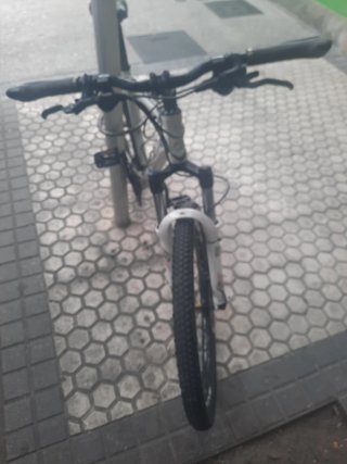 Bicicleta Orbea Blanca,se vende por no usar