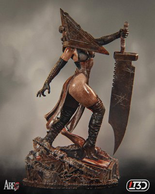 Figura Resina She Pyramid Head, Silent Hill 1/8