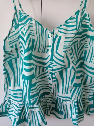 Top blusa de tirantes con volante talla S