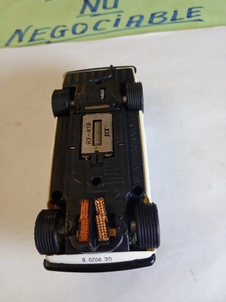 Scalextric SEAT 1430 Rally Montecarlo Con LUCES