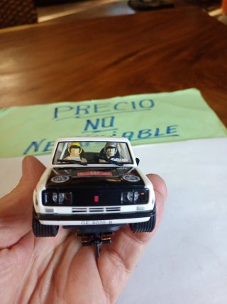 Scalextric SEAT 1430 Rally Montecarlo Con LUCES
