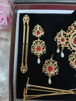 Aderezo de fallera oro y coral