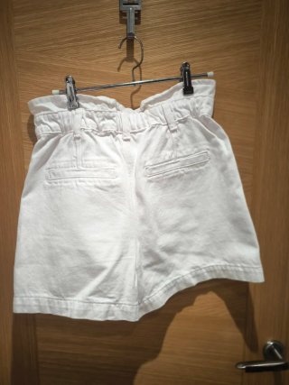 Pantalón corto blanco cintura alta