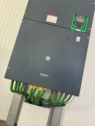 Electricistas, instalaciones y reformas.