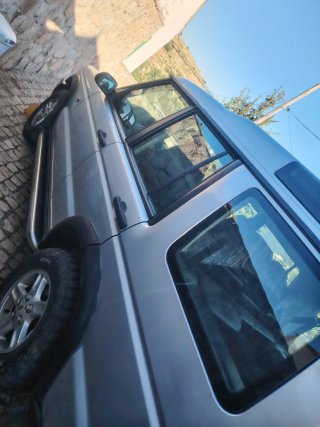 Land Rover Discovery 2003