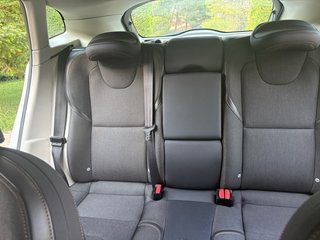 Volvo V40 2013 cross country