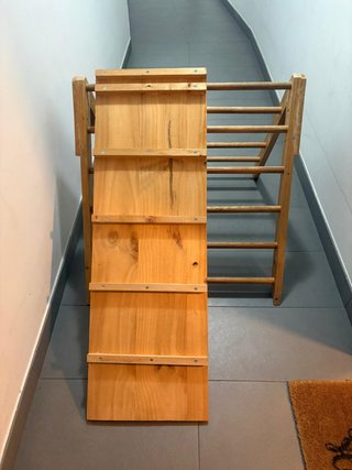 Mobiliario Montessori Escalera y Rampa