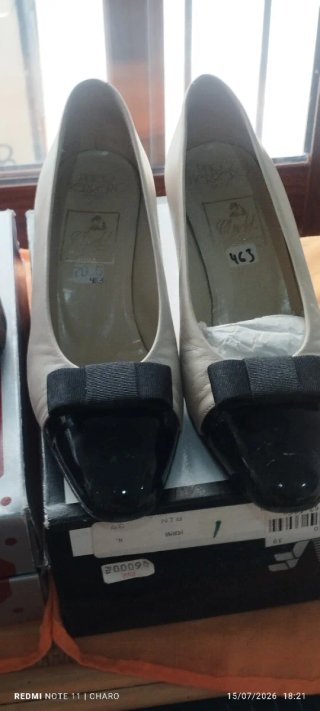 Conjunto di scarpe col tacco da donna taglia 37