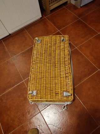 Cesta para ropa  plancha