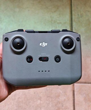 DJI Mini 3 + Mando RC-N1 | Como nuevo | Sin golpes