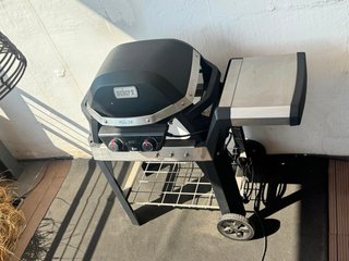 Barbacoa Weber Pulse Negra y Plateada