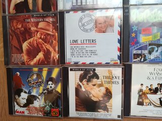 Lote 12 CD con canzoni di serie e film