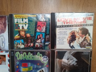 Lote 12 CD con canzoni di serie e film