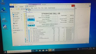 Acer Aspire E1-571