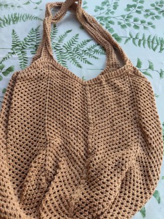 Bolso de crochet beige