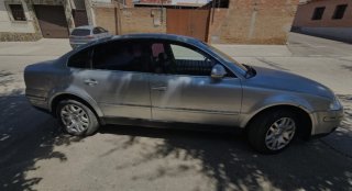 Volkswagen Passat 2003