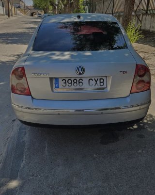 Volkswagen Passat 2003