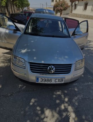 Volkswagen Passat 2003