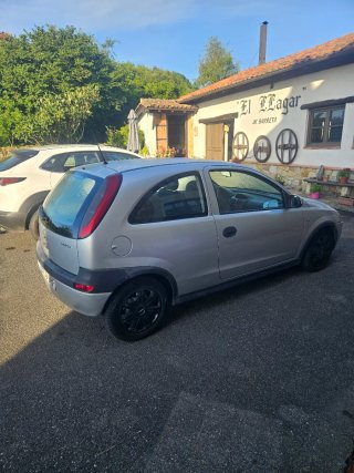 opeñ corsa 2001
