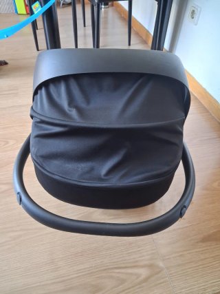 Silla de coche para bebé Lionelo