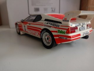 BMW M1 Gr.B TDC 83 escala 1/18 Otto