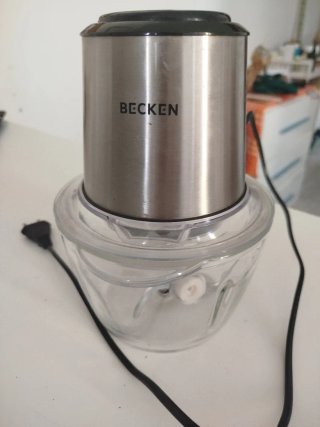 Picadora de Vidrio Becken BGC2386