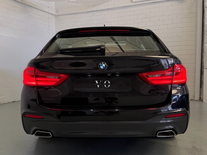 BMW Serie 5 2018, foto 11