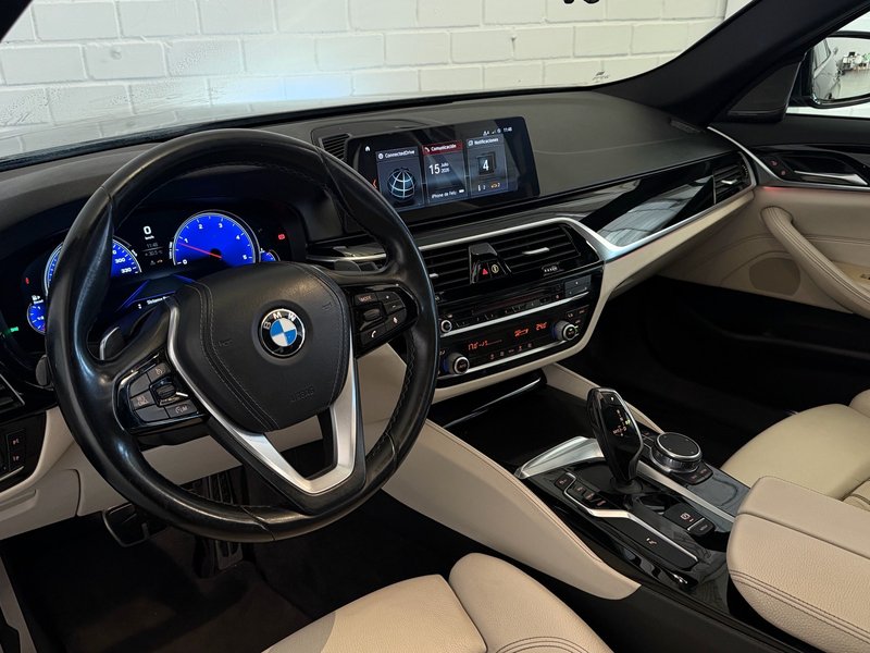 BMW Serie 5 2018, foto 18