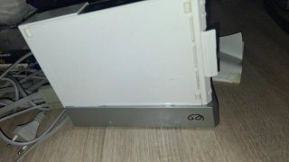 Consola Wii Blanca (sin mandos ni sensor)