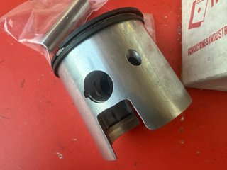 Pistón Mahle Bultaco 200 64,5mm