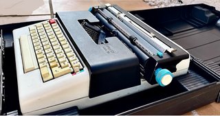Máquina de escribir Olivetti Lettera 36 Eléctrica