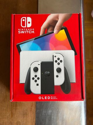 Nintendo Switch OLED Bianca