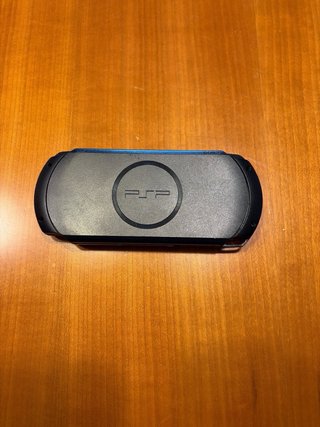 Sony PSP Street (E1004) Negra mate+ Cargador
