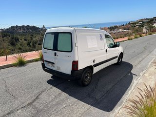 Peugeot Partner 2.0 Hdi 90 CV CON AIRE