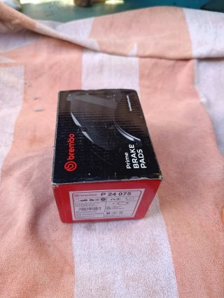 Kit pastiglie freni Brembo P 24 075