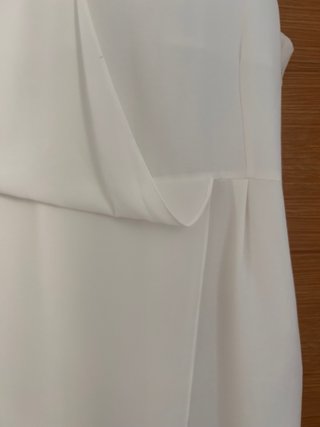 Vestido blanco corto elegante