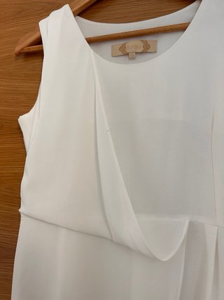 Vestido blanco corto elegante